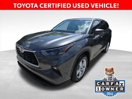 2022 Toyota Highlander LE