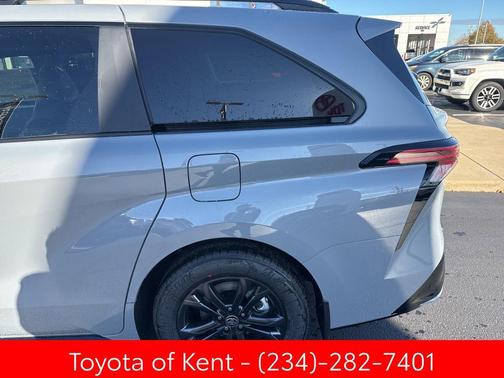 2025 Toyota Sienna XSE 7 Passenger