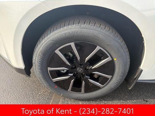 Pearl 2026 Toyota bZ XLE