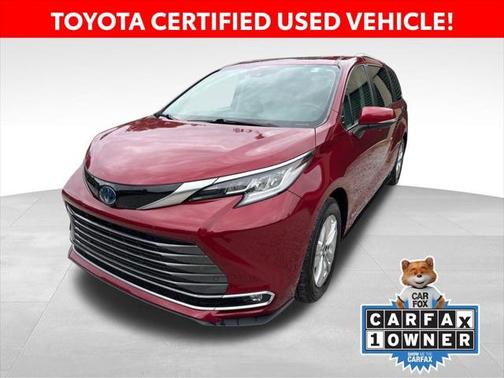 2021 Toyota Sienna Limited 7-Passenger