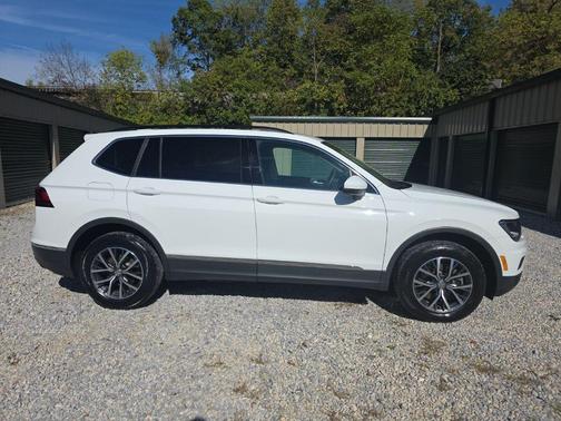 2020 Volkswagen Tiguan 2.0T SE 4MOTION