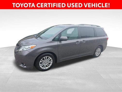 2017 Toyota Sienna XLE