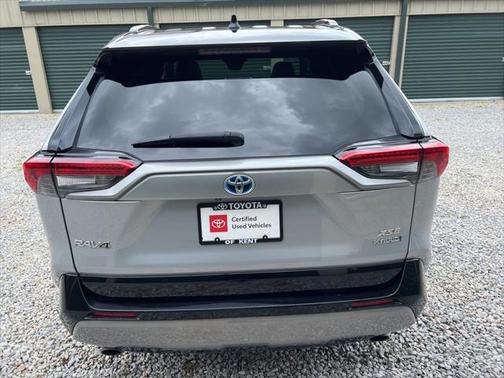2022 Toyota RAV4 Hybrid SE