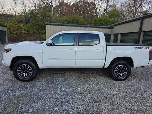 2023 Toyota Tacoma TRD Sport