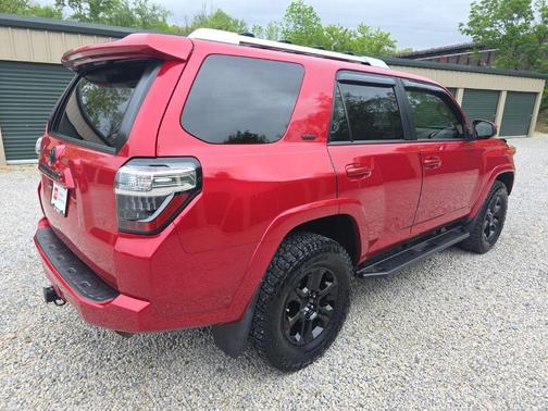 Barcelona Red Metallic 2018 Toyota 4Runner SR5