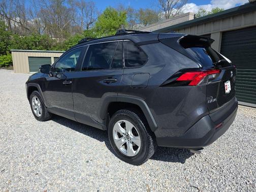 Magnetic Gray Metallic 2021 Toyota RAV4 XLE