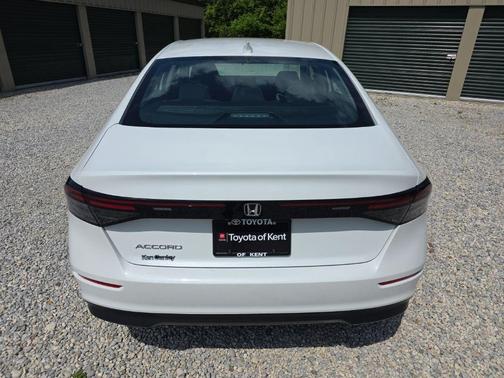 Platinum White Pearl 2024 Honda Accord EX