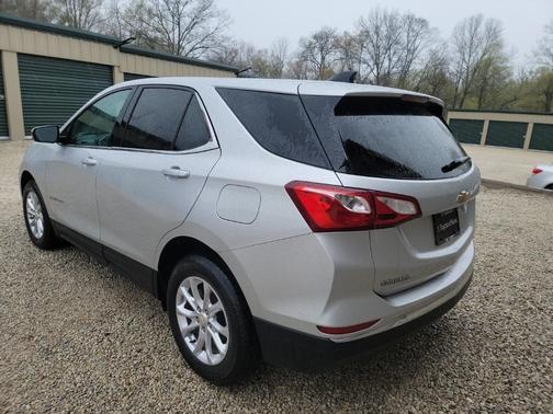 Photo 3 of 23 of 2020 Chevrolet Equinox 1LT