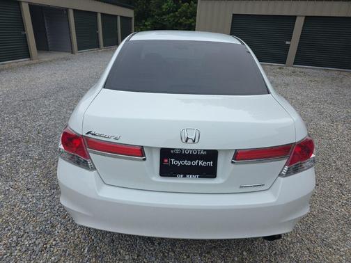 Taffeta White 2012 Honda Accord SE