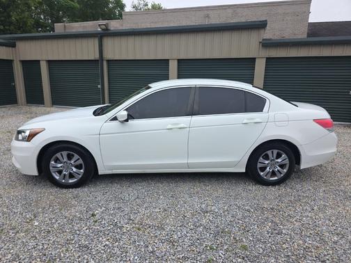Taffeta White 2012 Honda Accord SE