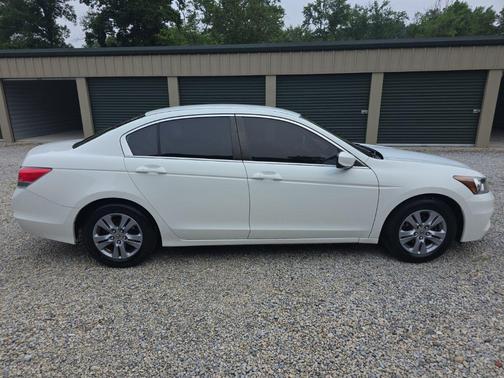 Taffeta White 2012 Honda Accord SE