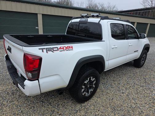Super White 2019 Toyota Tacoma TRD Off Road