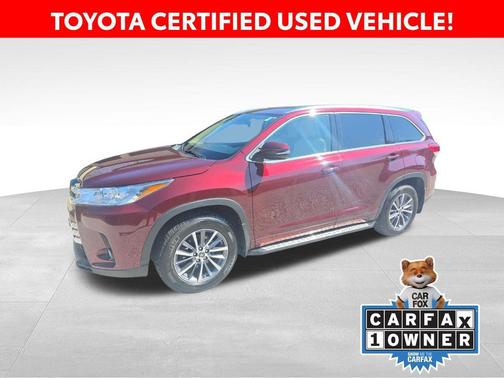 Ooh La La Rouge Mica 2017 Toyota Highlander XLE