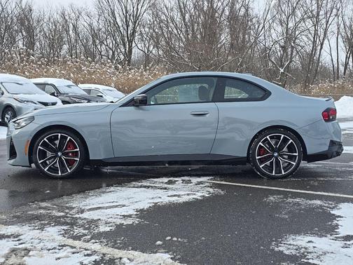 2023 BMW M240 i xDrive