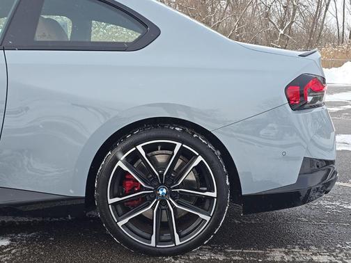 2023 BMW M240 i xDrive