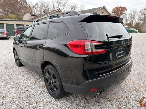 2025 Subaru Ascent Onyx Edition Touring 7-Passenger