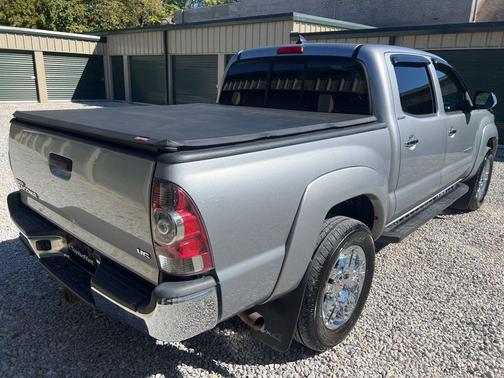 2014 Toyota Tacoma Base
