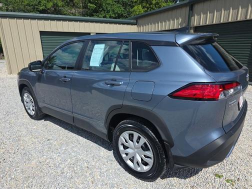 Celestite 2024 Toyota Corolla Cross L