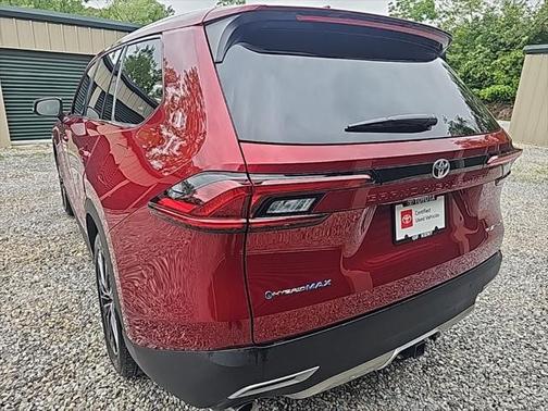 2025 Toyota Grand Highlander Hybrid Limited MAX