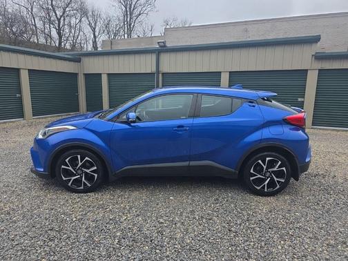 Blue Eclipse Metallic 2018 Toyota C-HR XLE