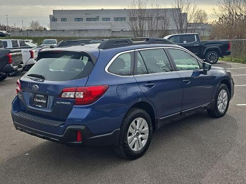 2019 Subaru Outback 2.5i
