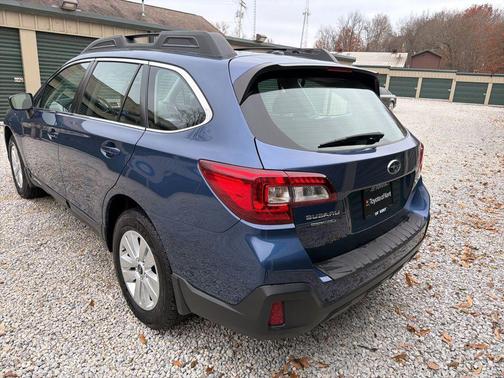 2019 Subaru Outback 2.5i