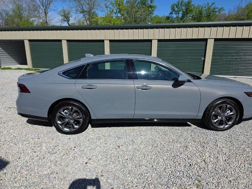 Urban Gray Pearl 2025 Honda Accord Hybrid EX-L