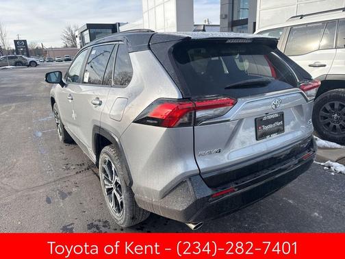 2025 Toyota RAV4 Hybrid SE