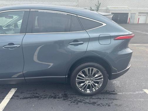 Coastal Gray 2023 Toyota Venza Limited