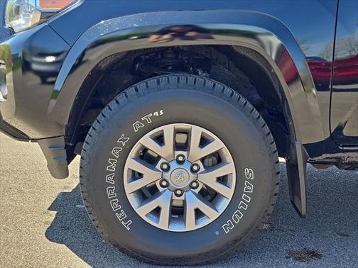 2017 Toyota Tacoma SR5