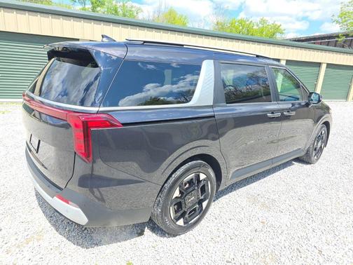 Panthera Metal 2025 Kia Carnival EX