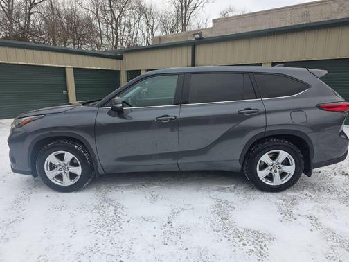 2020 Toyota Highlander L