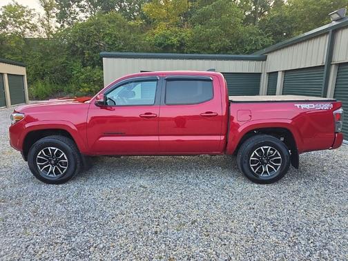 2022 Toyota Tacoma TRD Sport