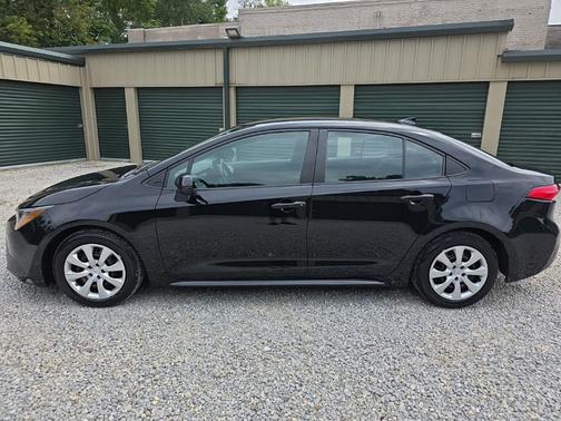Midnight Black Metallic 2024 Toyota Corolla LE