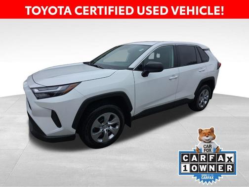 2023 Toyota RAV4 LE