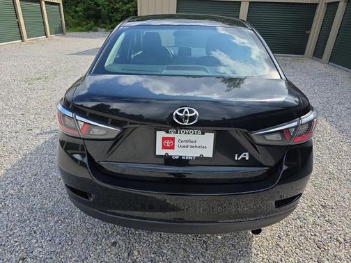 Stealth 2017 Toyota Yaris iA Base