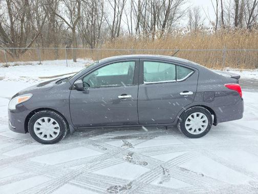 2015 Nissan Versa 1.6 SV