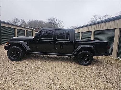 2021 Jeep Gladiator Sport S