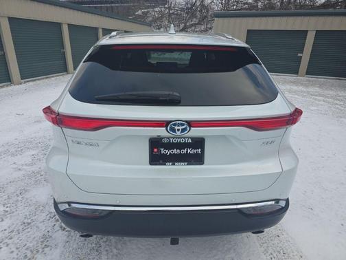 2024 Toyota Venza XLE