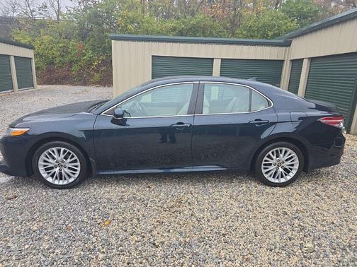 2020 Toyota Camry XLE