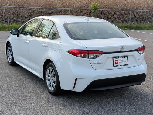 Ice Cap 2026 Toyota Corolla LE