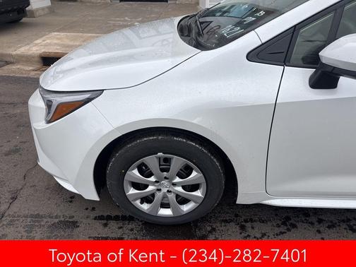 2026 Toyota Corolla Hybrid LE