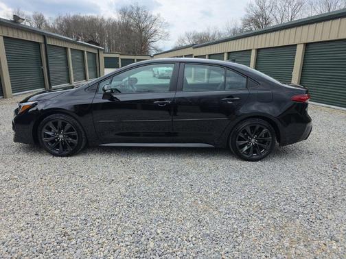 Midnight Black Metallic 2024 Toyota Corolla XSE