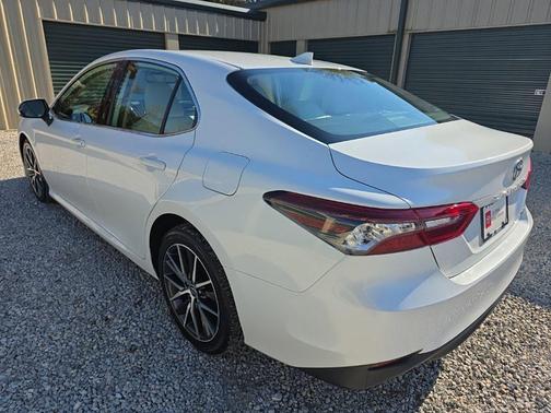 Wind Chill Pearl 2023 Toyota Camry XLE
