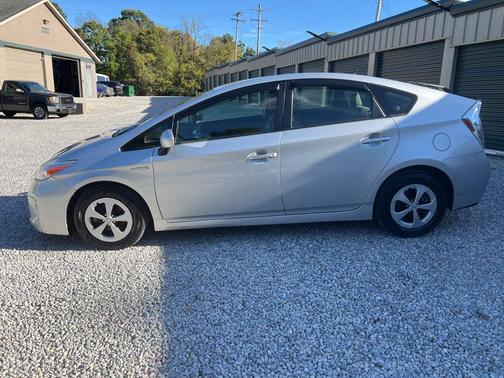 2012 Toyota Prius Two
