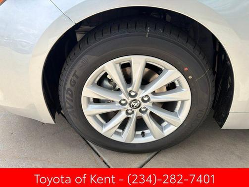 Classic Silver Metallic 2026 Toyota Corolla SE