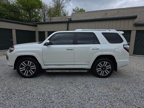 Blizzard Pearl 2023 Toyota 4Runner Limited