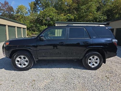 2023 Toyota 4Runner SR5 Premium