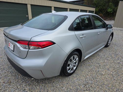 Classic Silver Metallic 2024 Toyota Corolla LE