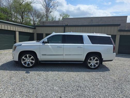 Crystal White Tricoat 2016 Cadillac Escalade ESV Luxury